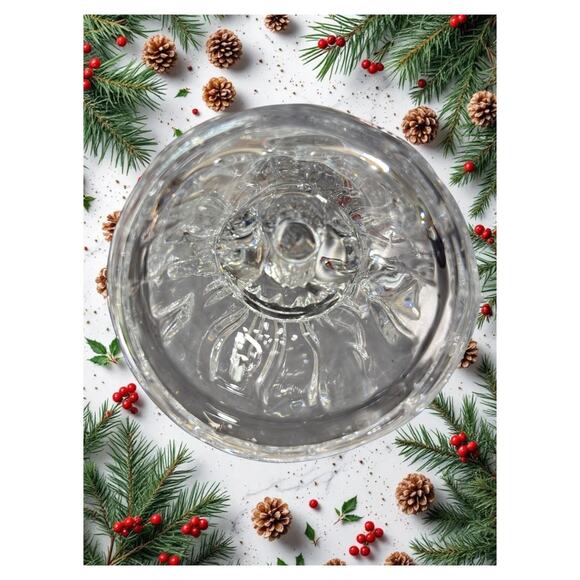 Vintage Clear Heavy Glass Santa Taper Candle Holder Christmas Holiday Decoration - Picture 7 of 15